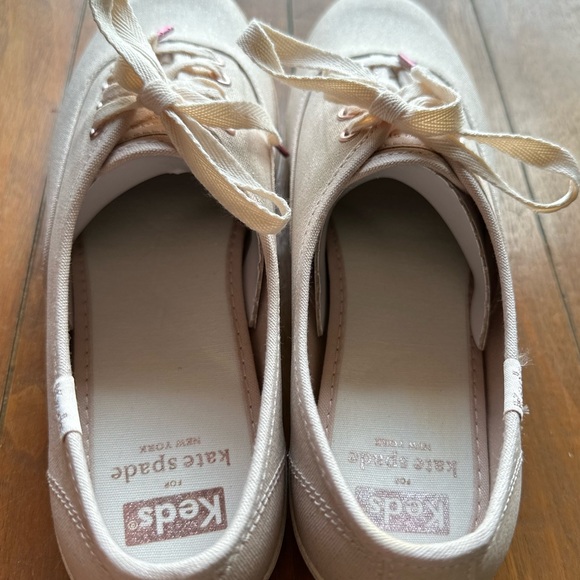 Kate spade x keds. Classic champion keds lace up style. NWOT - Picture 9 of 10